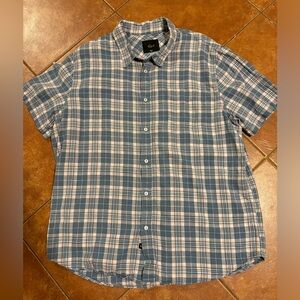 Rails men’s short sleeve plaid button down shirt